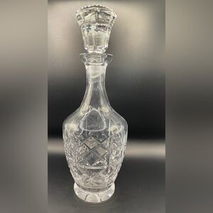 Elegant Crystal Decanter